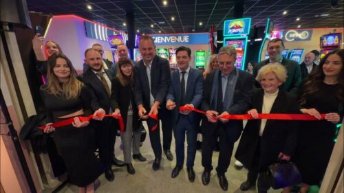 Inauguration de l'Infiniti Casino Grasse en février 2025 en présence de Jurgen De Munck et des élus locaux